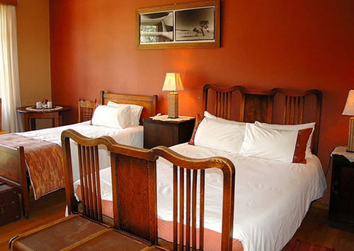 Klein-Aus Vista Desert Horse Inn מראה חיצוני תמונה